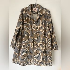 Men’s Camouflage fully lined overcoat Size XL NEW